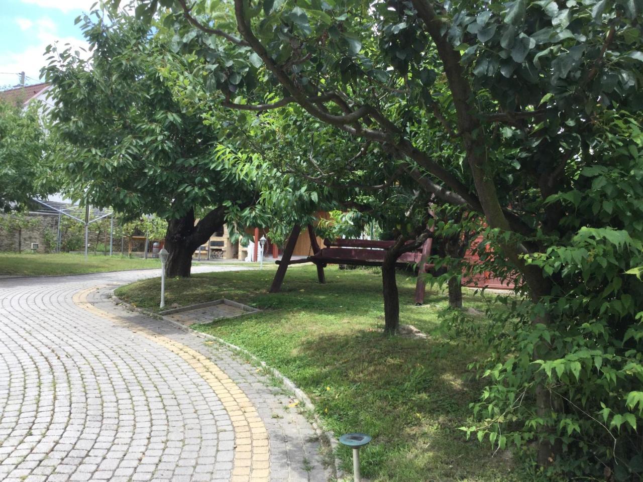 Villa Park Hévíz 외부 사진